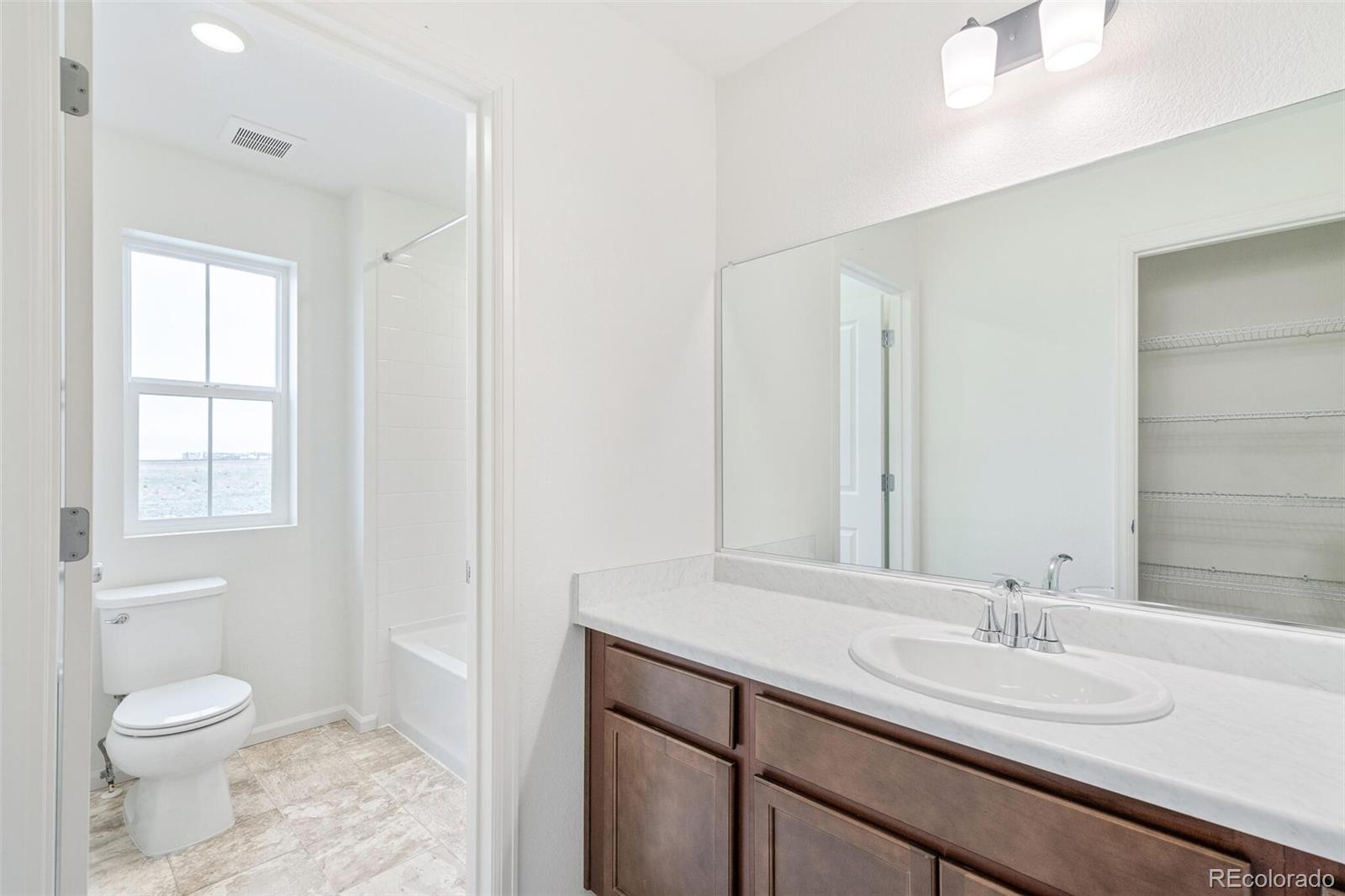 MLS Image #28 for 20630 e 58th avenue,aurora, Colorado