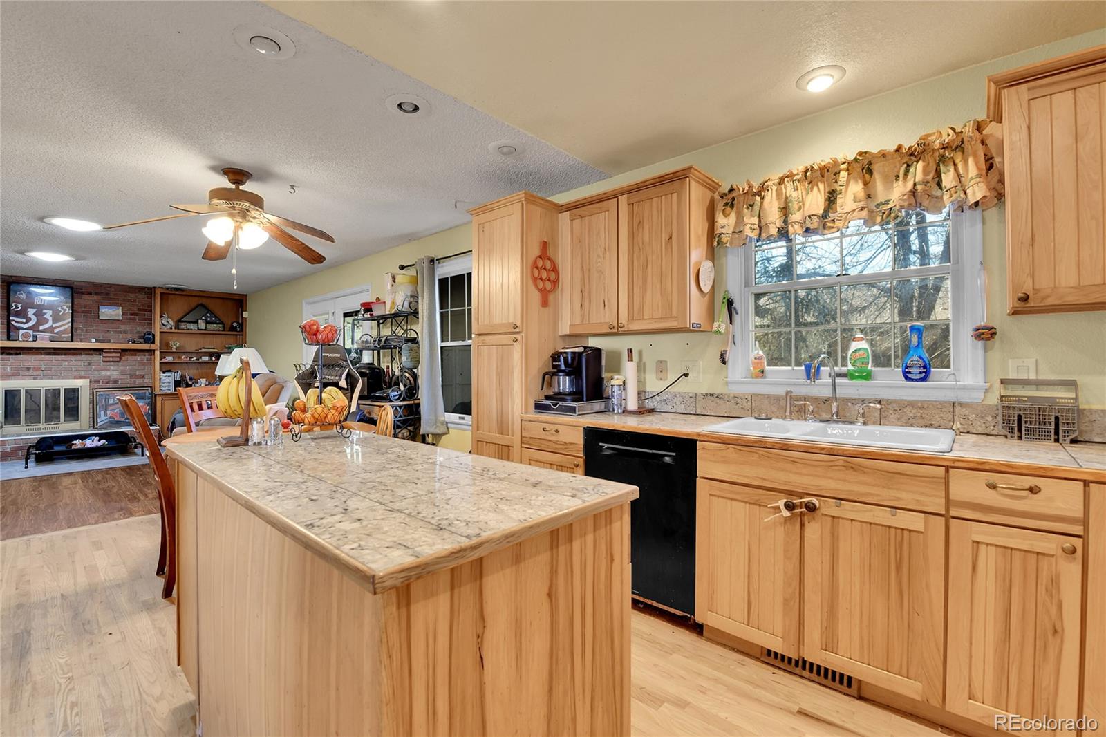 MLS Image #5 for 12317  fillmore court,thornton, Colorado