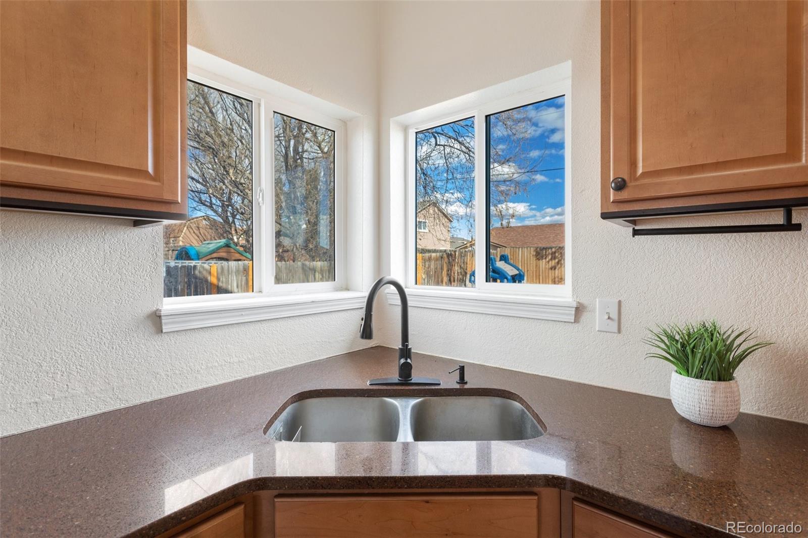 MLS Image #10 for 255  fleming street,colorado springs, Colorado