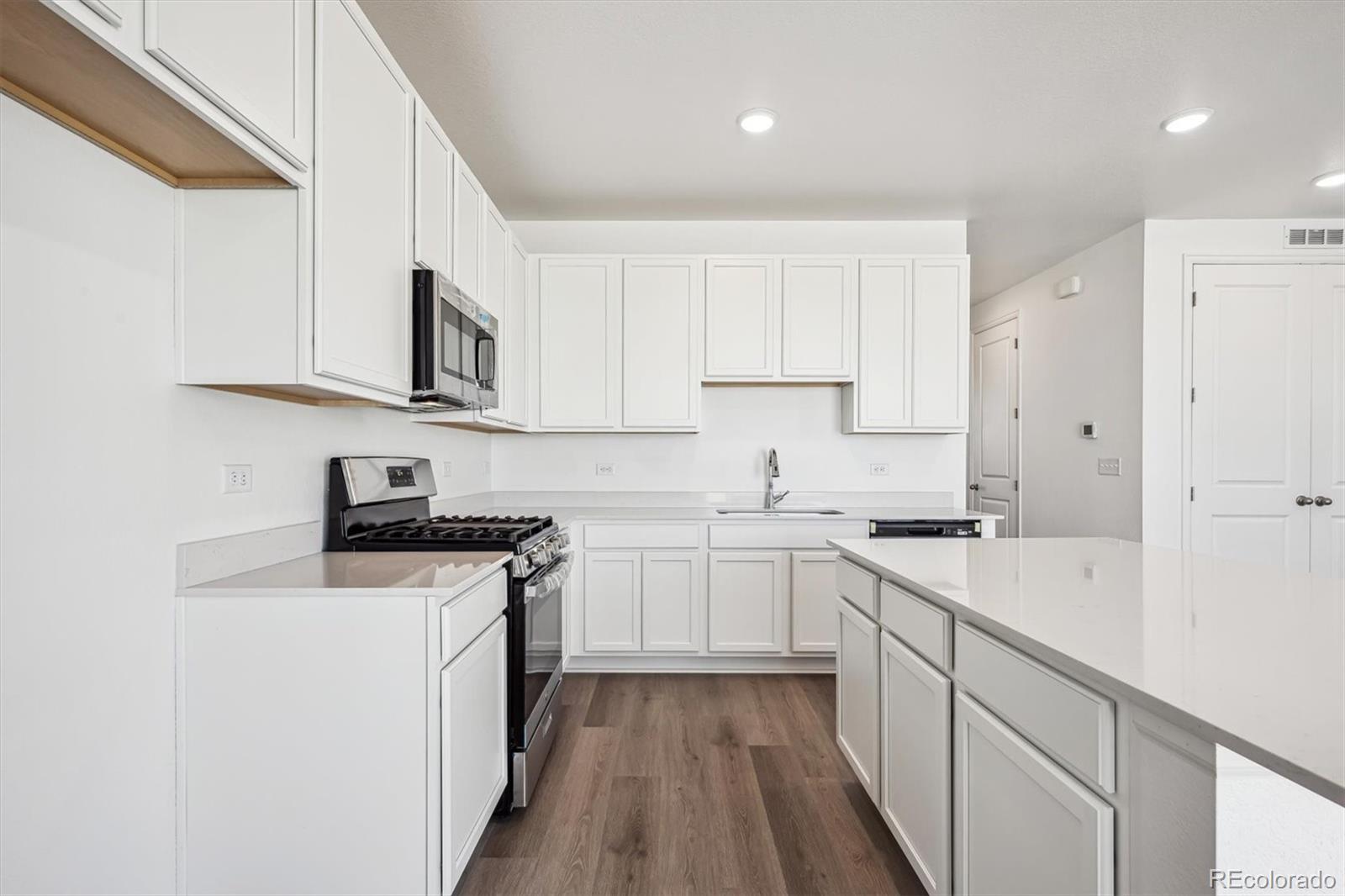 MLS Image #7 for 317 w owen avenue,keenesburg, Colorado