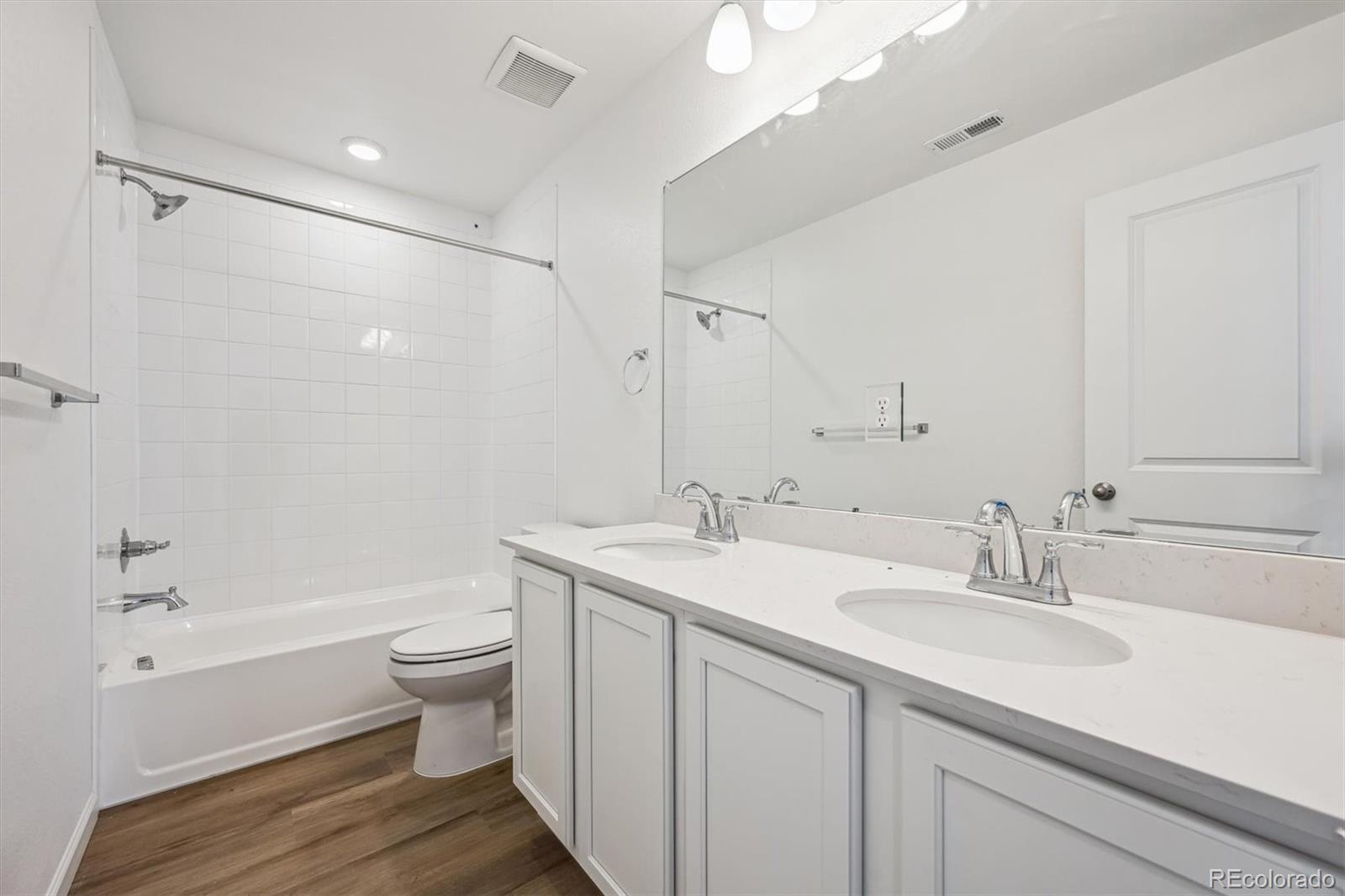 MLS Image #11 for 300  smith avenue,keenesburg, Colorado
