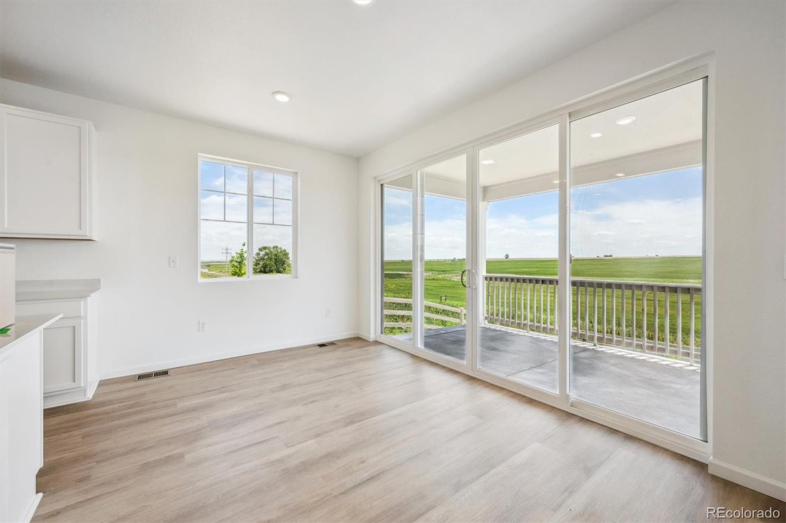 MLS Image #6 for 300  smith avenue,keenesburg, Colorado