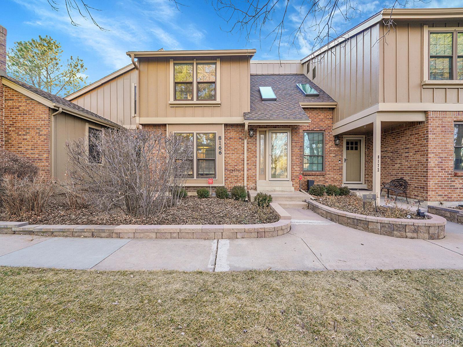 MLS Image #2 for 8166 e phillips avenue,centennial, Colorado