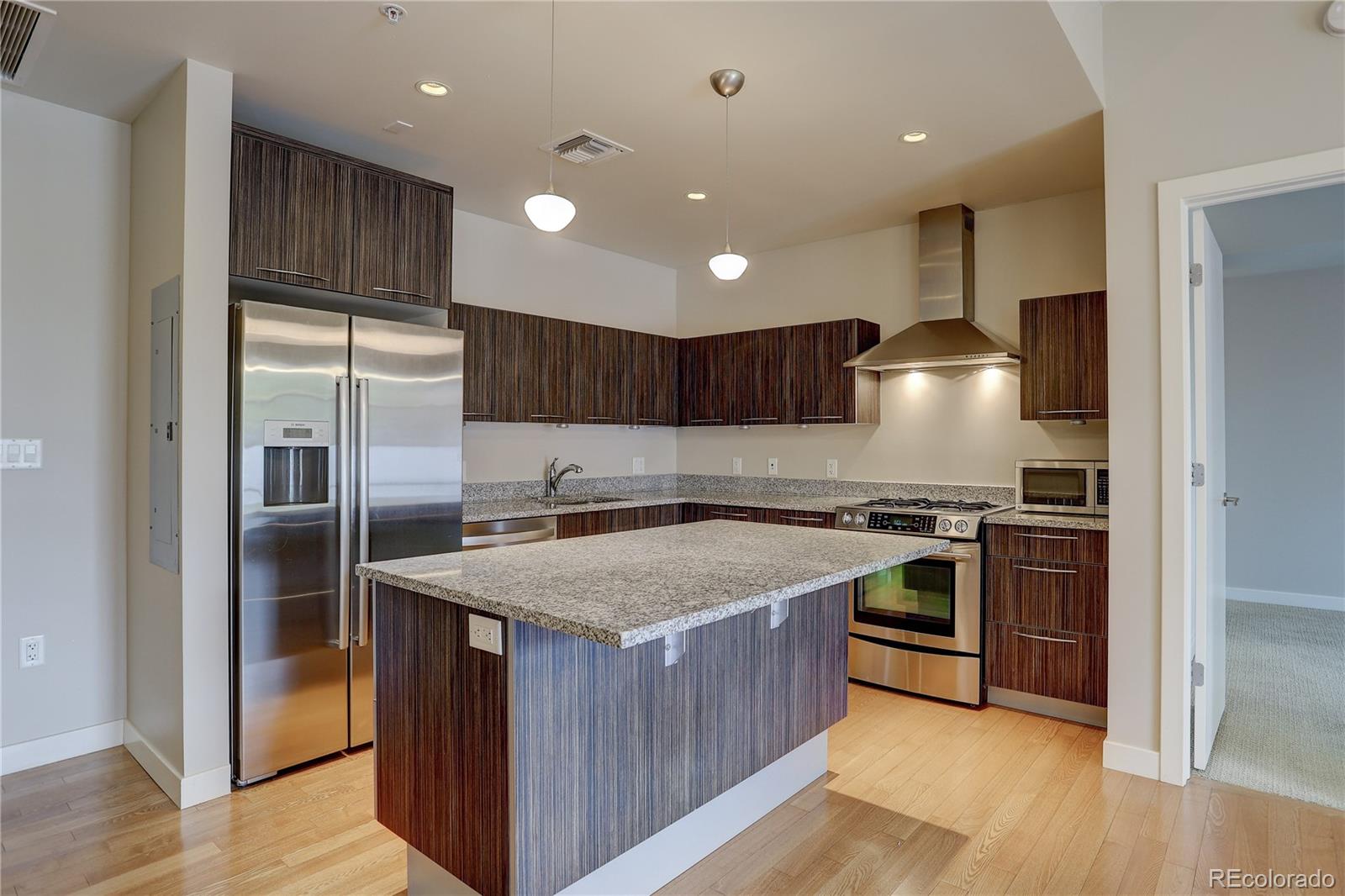 MLS Image #7 for 410  acoma street,denver, Colorado