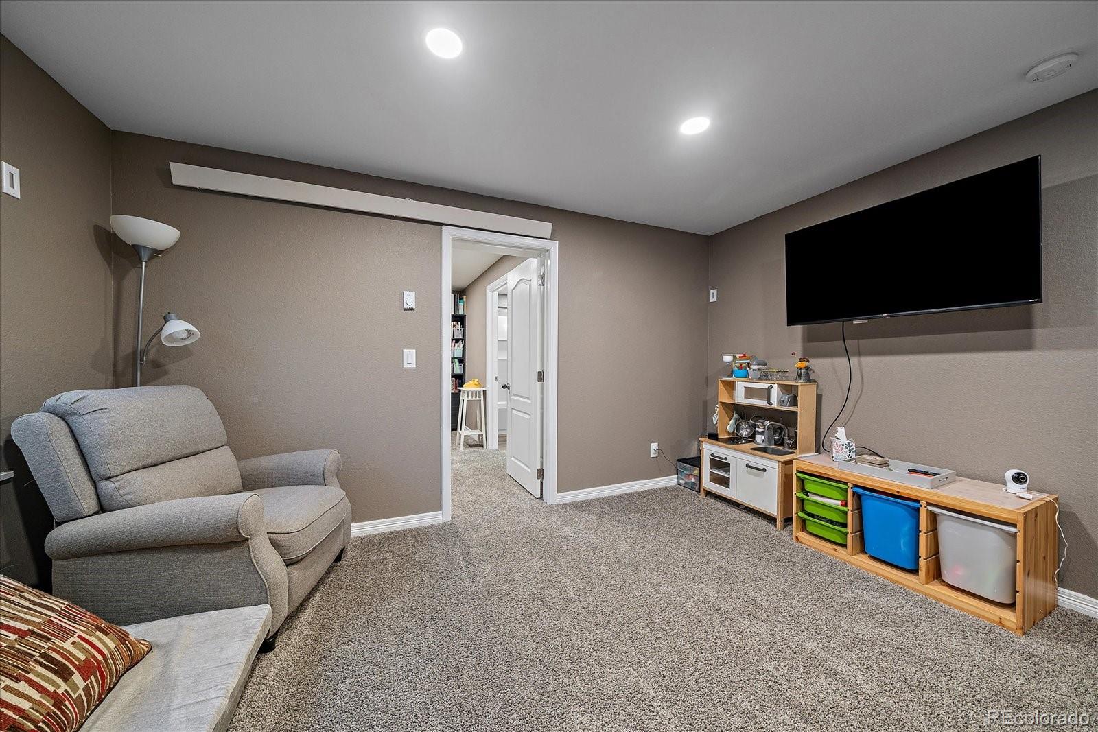 MLS Image #21 for 171 n newbern way,aurora, Colorado