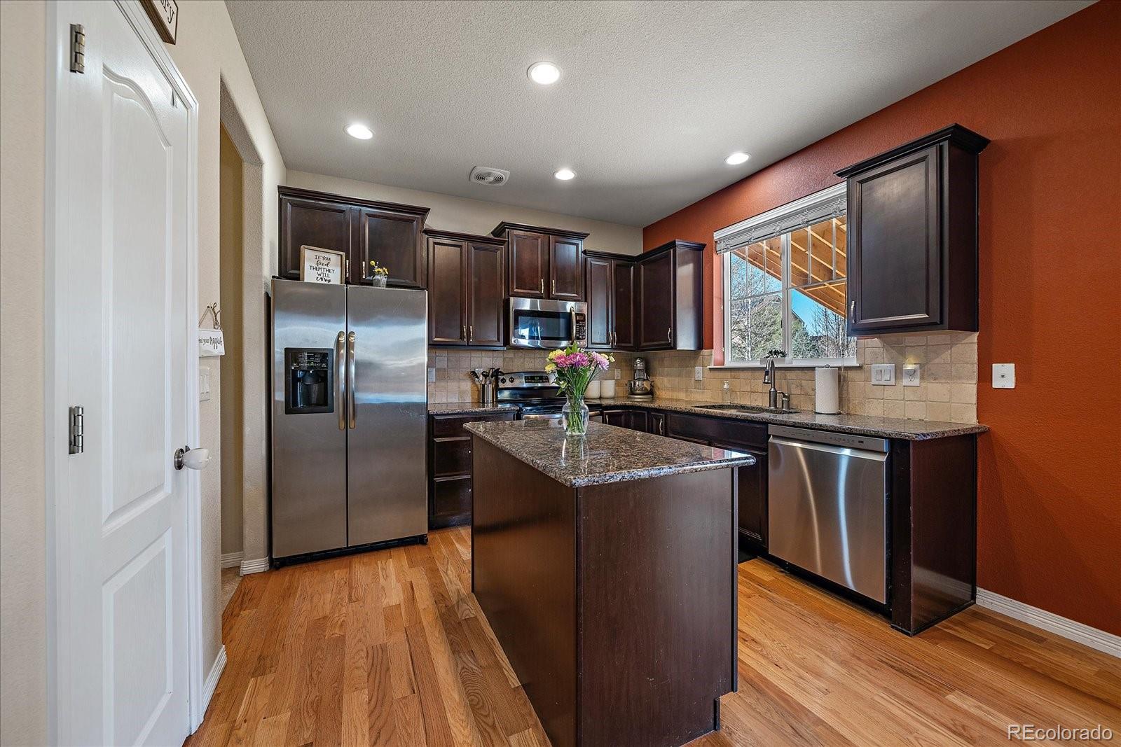 MLS Image #9 for 171 n newbern way,aurora, Colorado