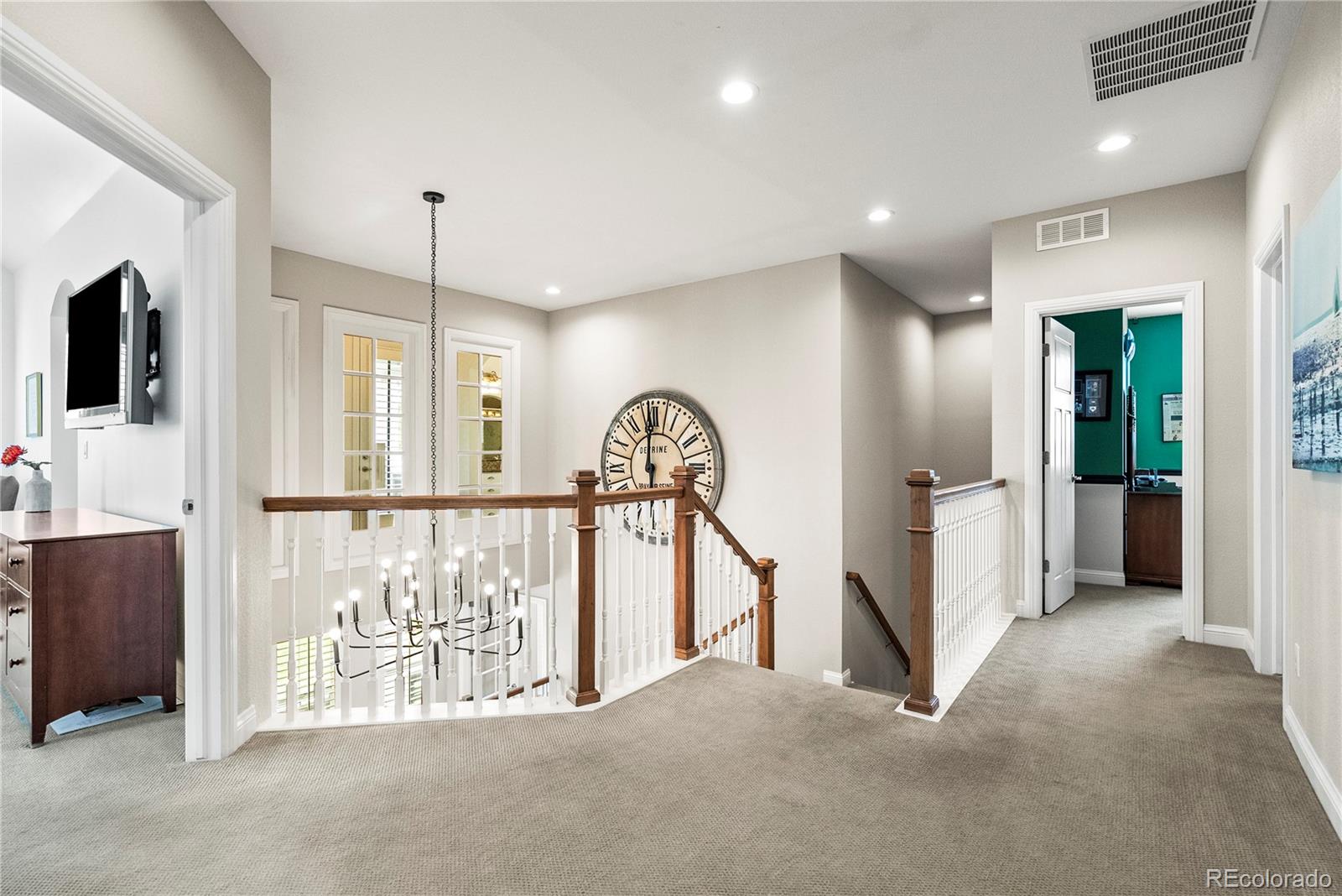 MLS Image #16 for 9237 e 4th place,denver, Colorado