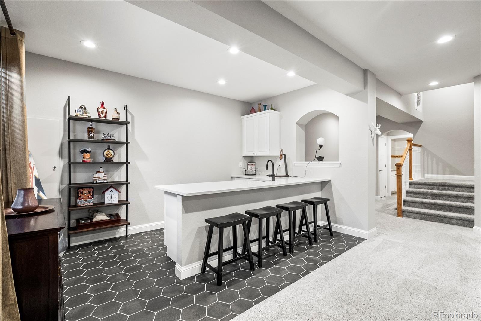 MLS Image #29 for 9237 e 4th place,denver, Colorado