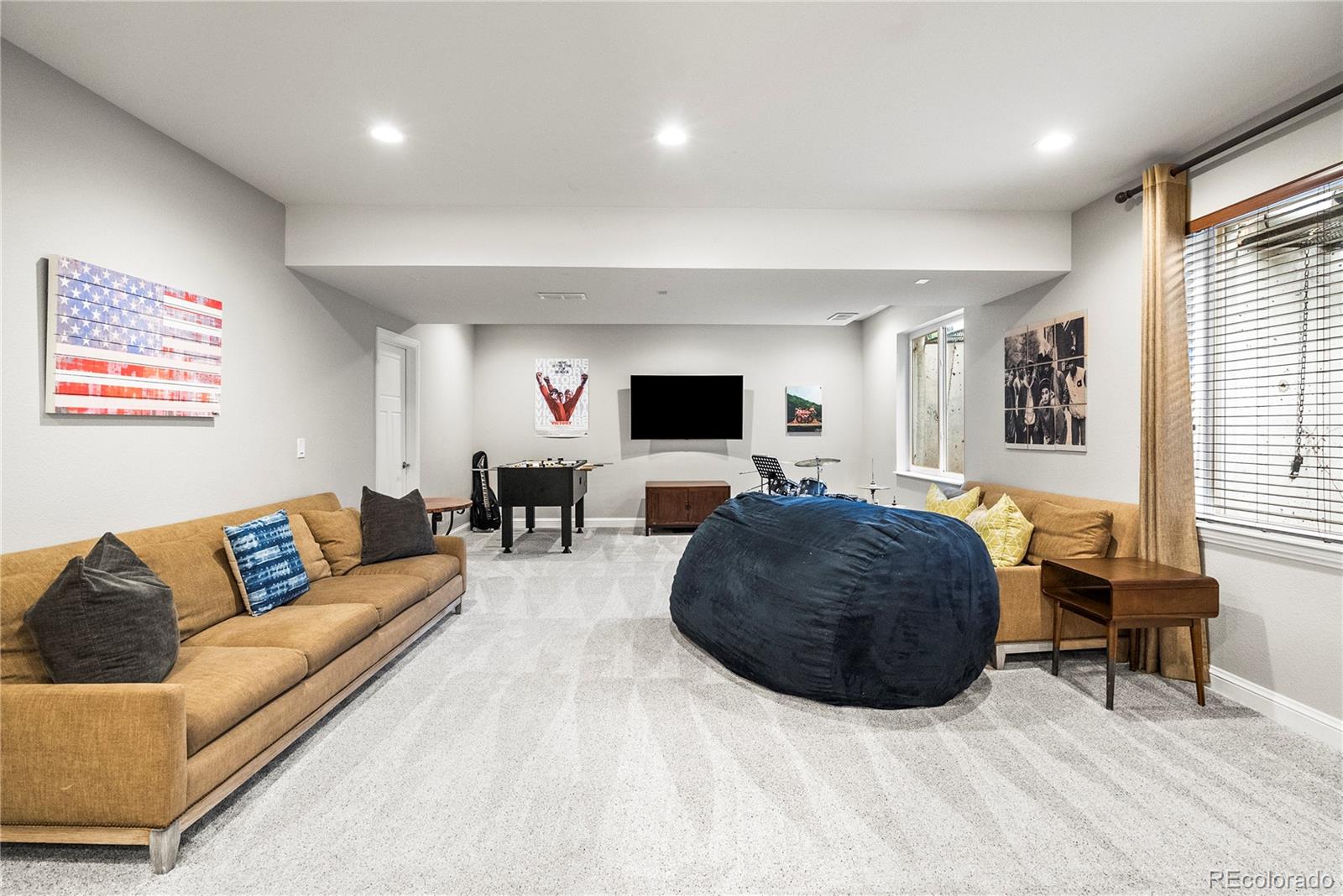 MLS Image #32 for 9237 e 4th place,denver, Colorado