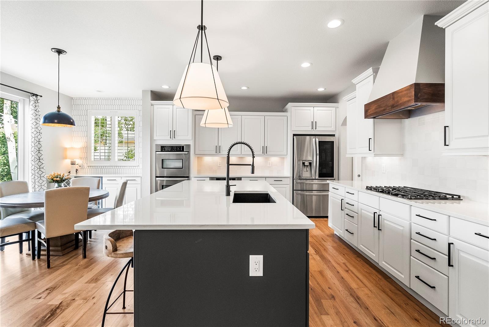 MLS Image #8 for 9237 e 4th place,denver, Colorado