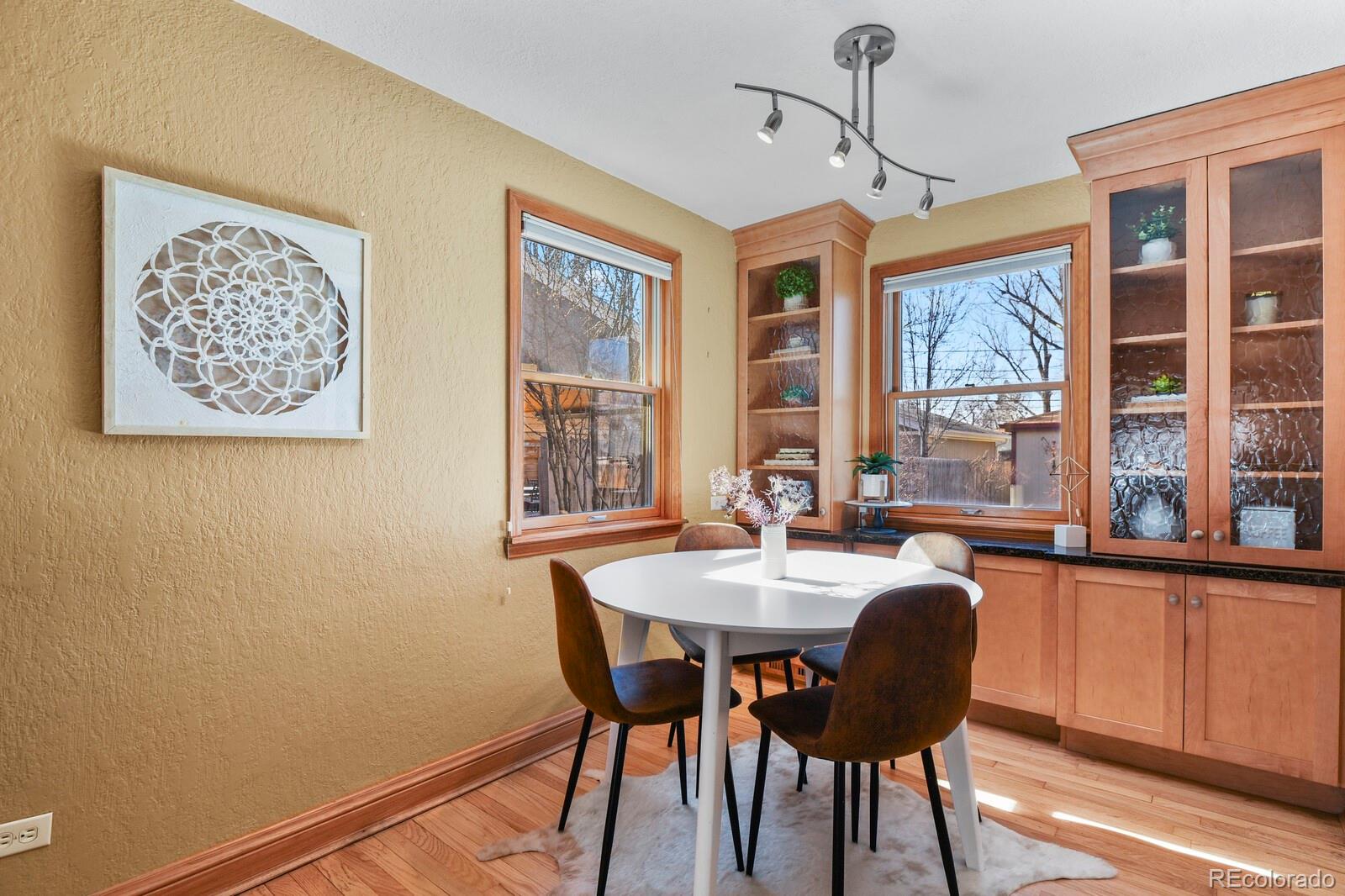 MLS Image #4 for 2067 s washington street,denver, Colorado