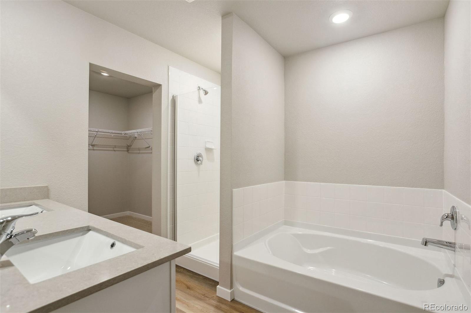 MLS Image #7 for 48255  shetland drive,bennett, Colorado