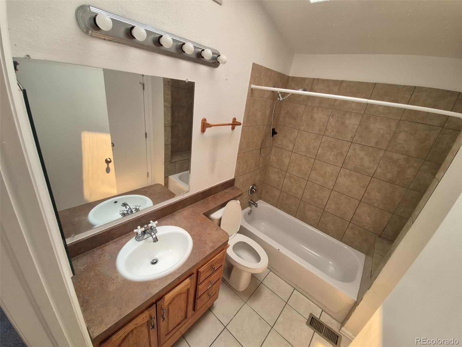 MLS Image #29 for 4296 s halifax way,aurora, Colorado