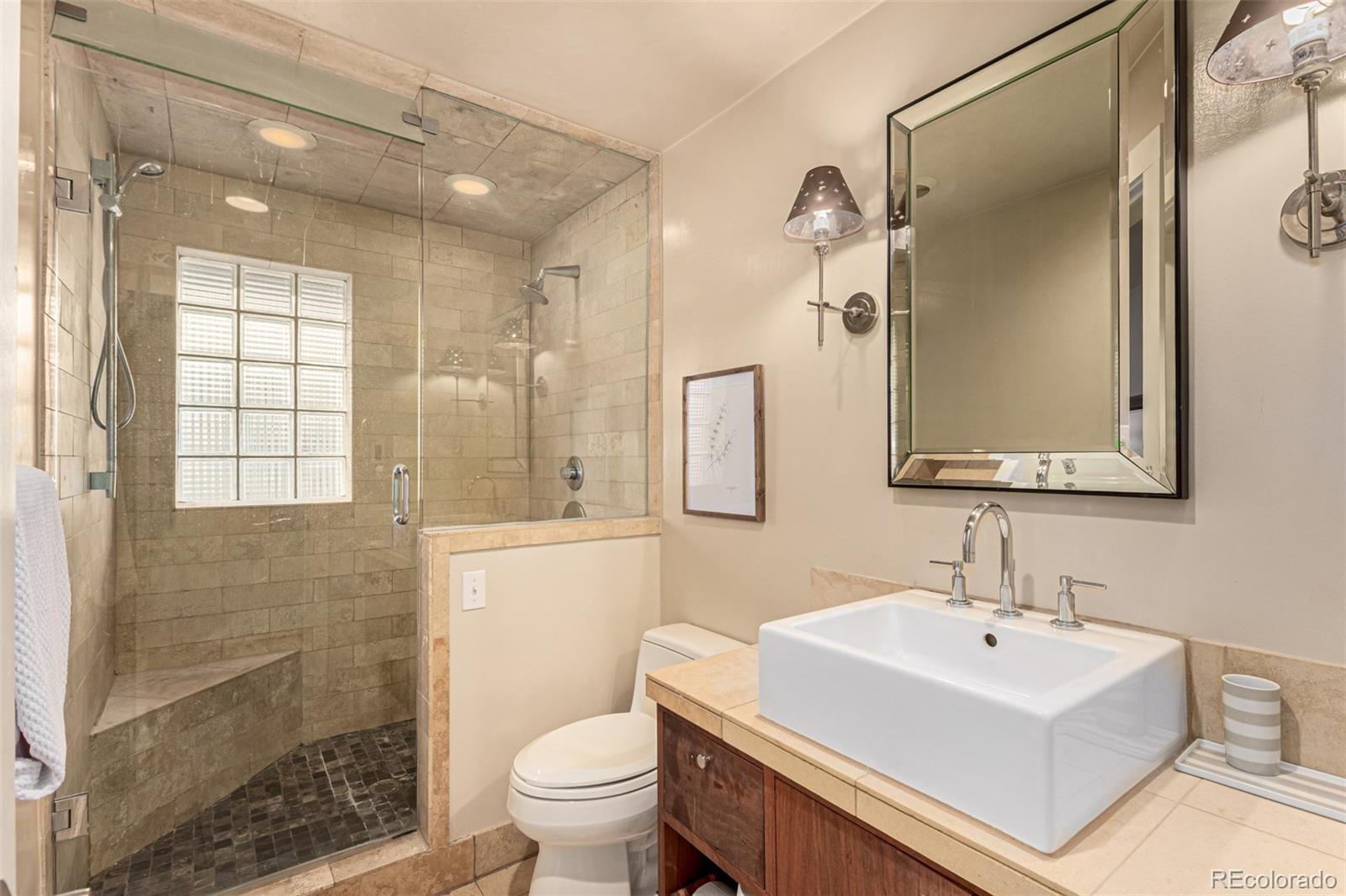 MLS Image #17 for 374  holly street,denver, Colorado