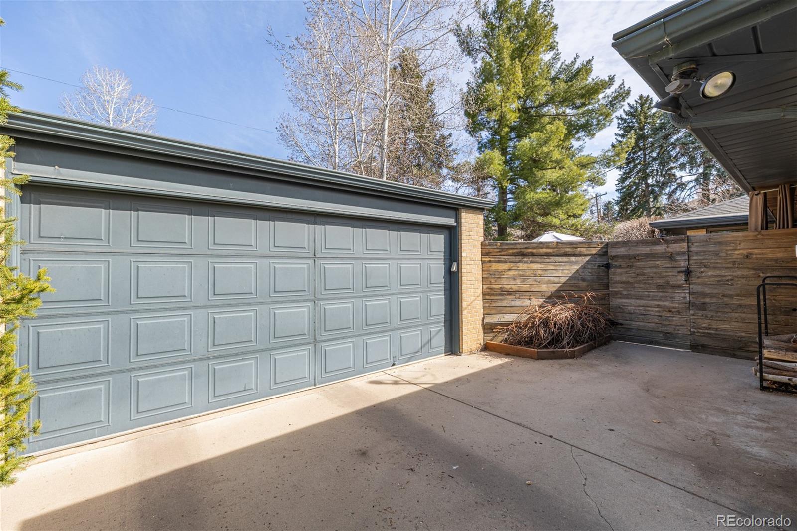 MLS Image #41 for 374  holly street,denver, Colorado