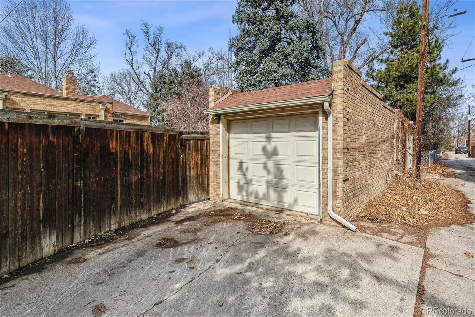 MLS Image #30 for 1610  locust street,denver, Colorado