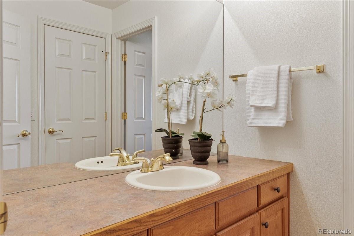 MLS Image #23 for 7649  pineridge terrace,castle pines, Colorado