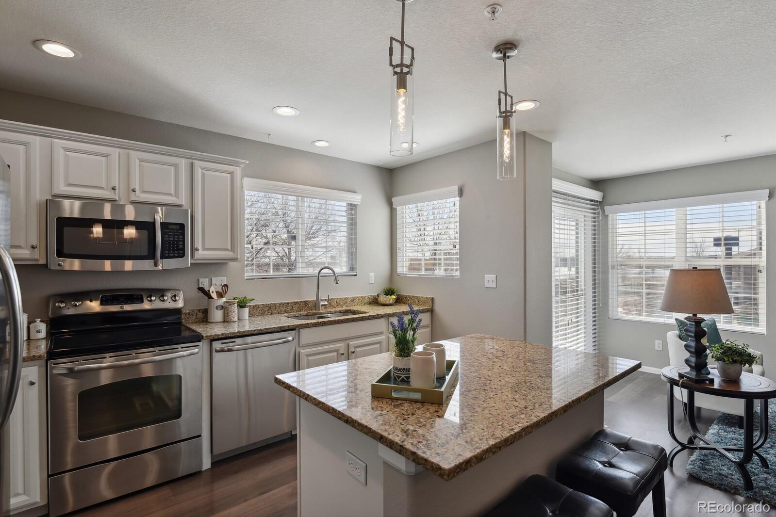 MLS Image #6 for 14300  waterside lane,broomfield, Colorado