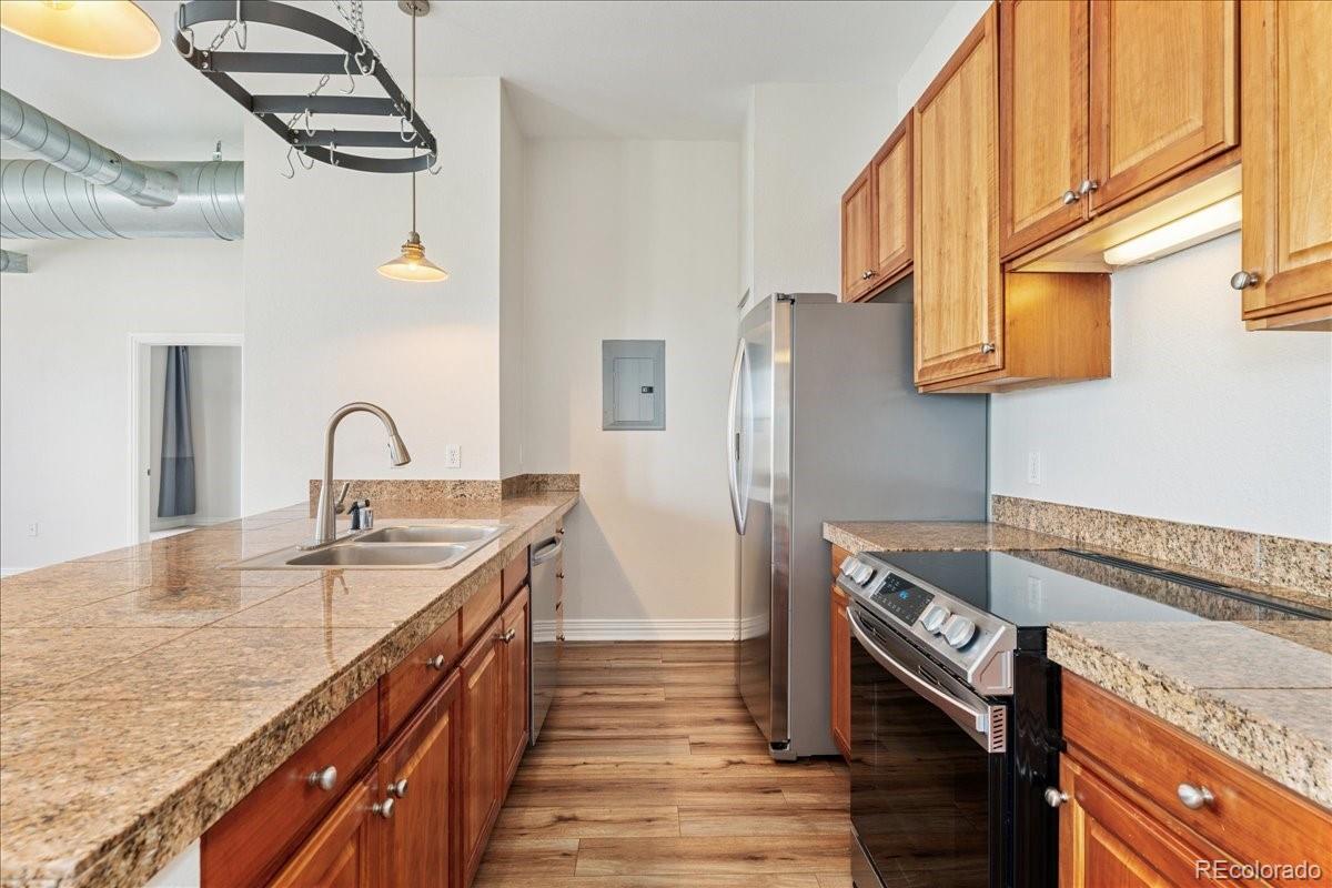 MLS Image #7 for 277 n broadway ,denver, Colorado