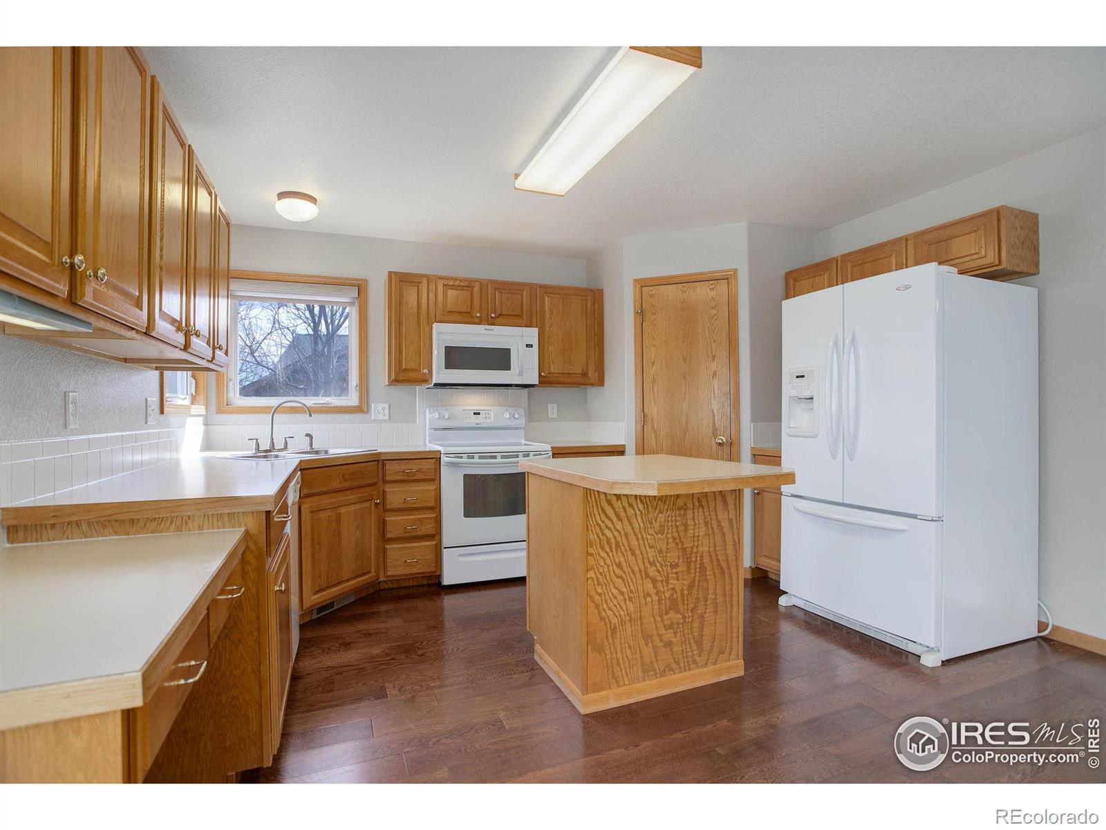 MLS Image #10 for 3016  ivy drive,loveland, Colorado