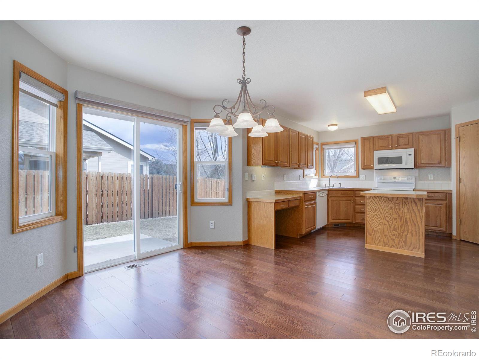 MLS Image #11 for 3016  ivy drive,loveland, Colorado