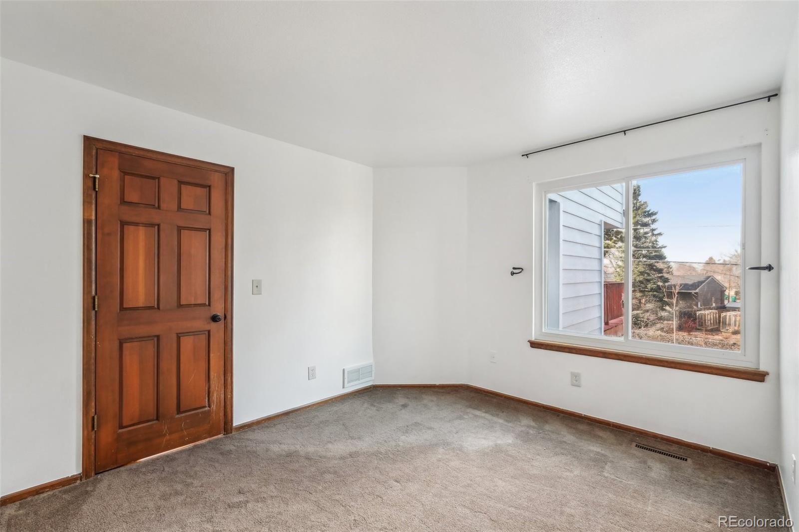 MLS Image #13 for 2043 e nichols drive,centennial, Colorado