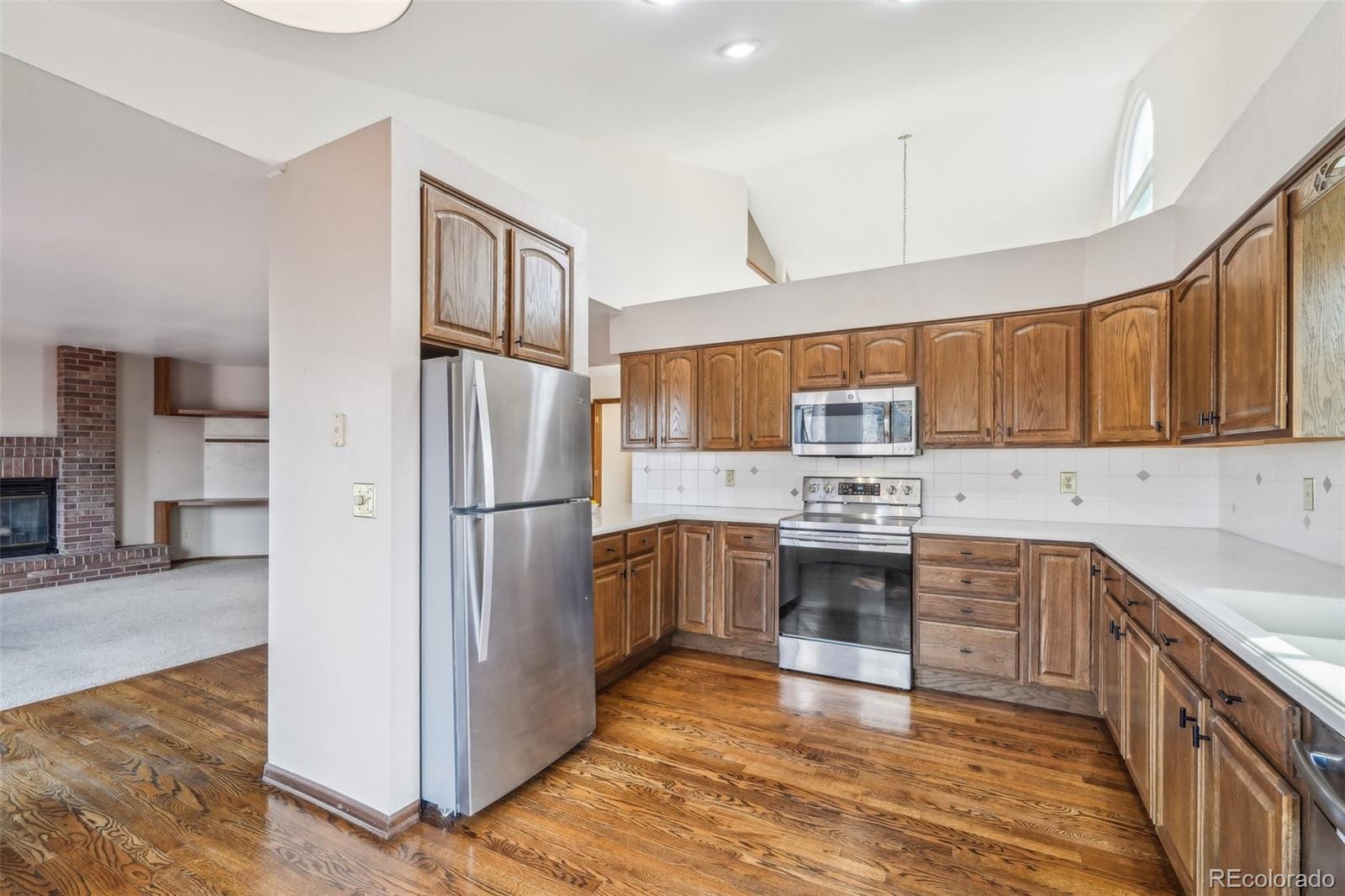 MLS Image #6 for 2043 e nichols drive,centennial, Colorado