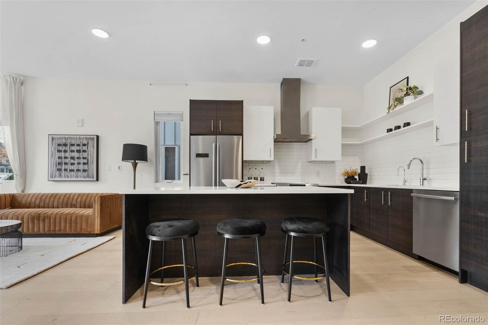 MLS Image #3 for 2530  lawrence street ra101,denver, Colorado