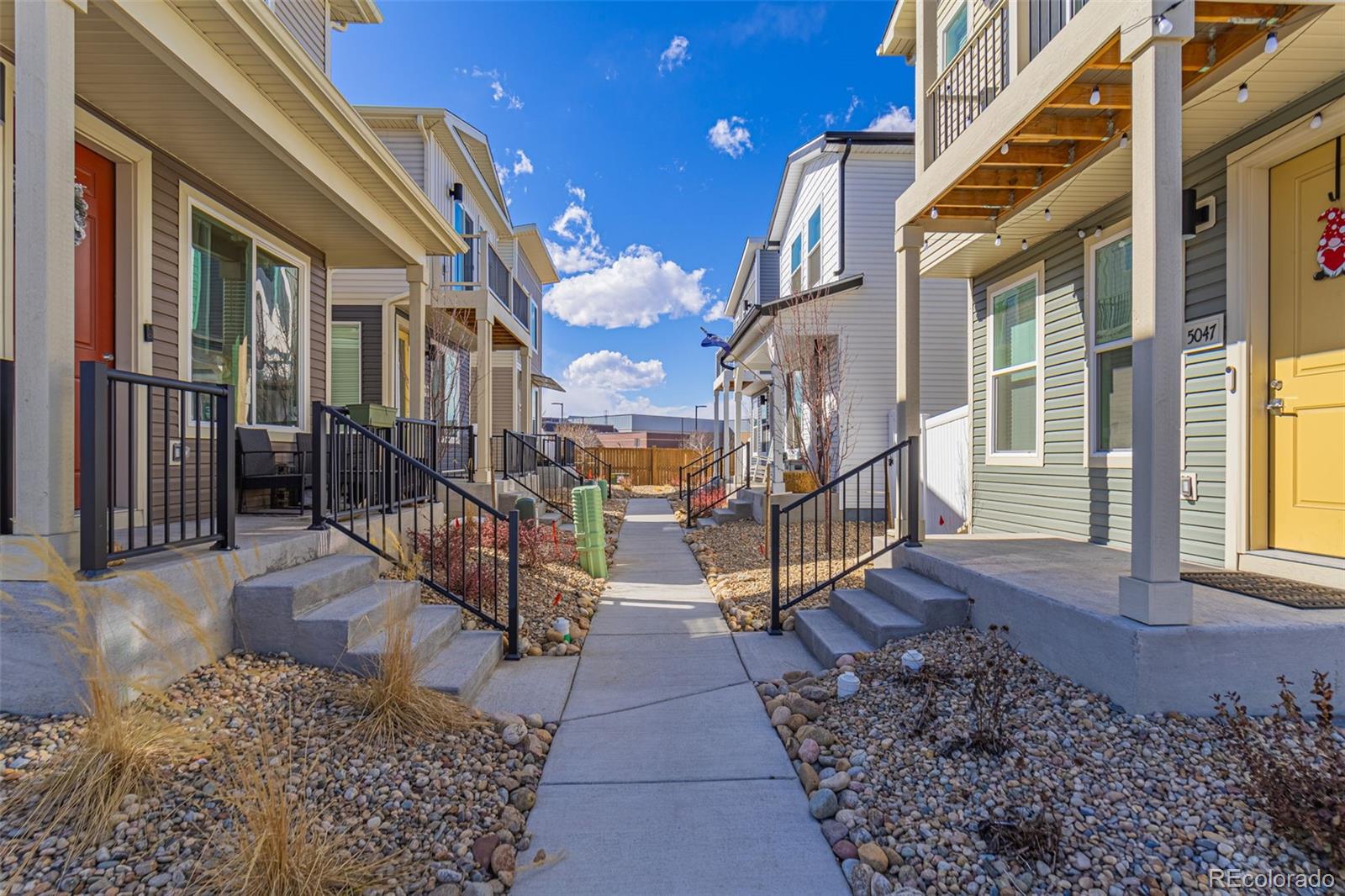 CMA Image for 5043 N Walden Way,Denver, Colorado