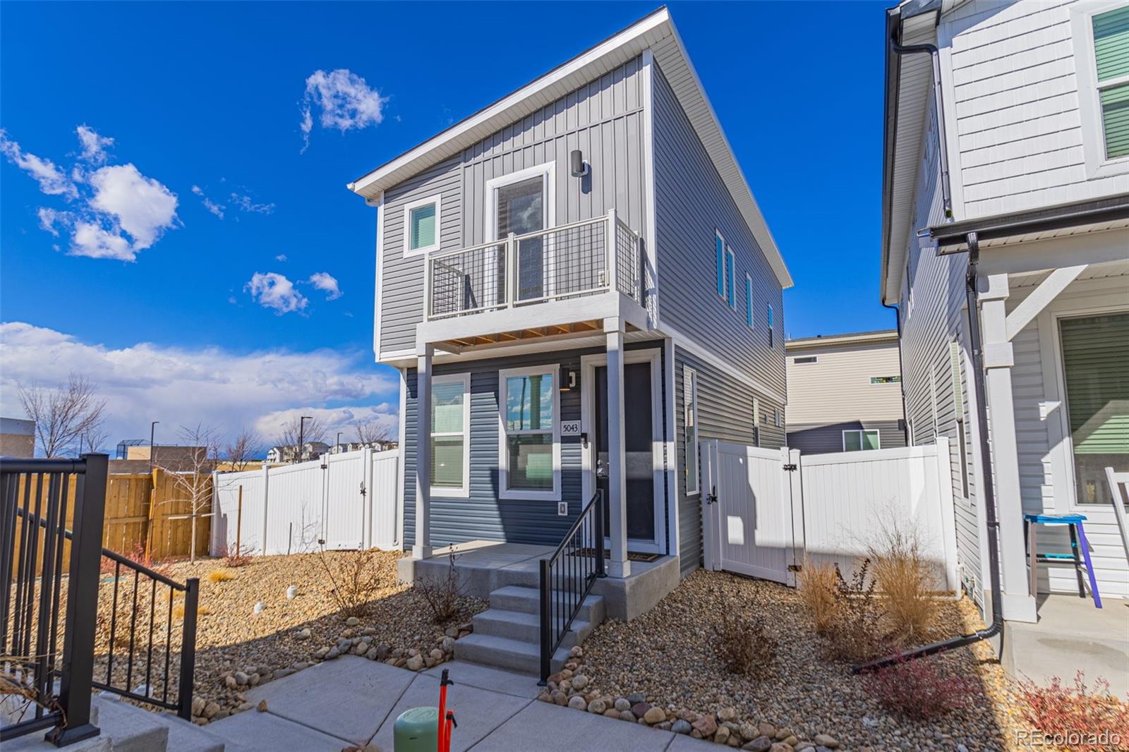 MLS Image #31 for 5043 n walden way,denver, Colorado