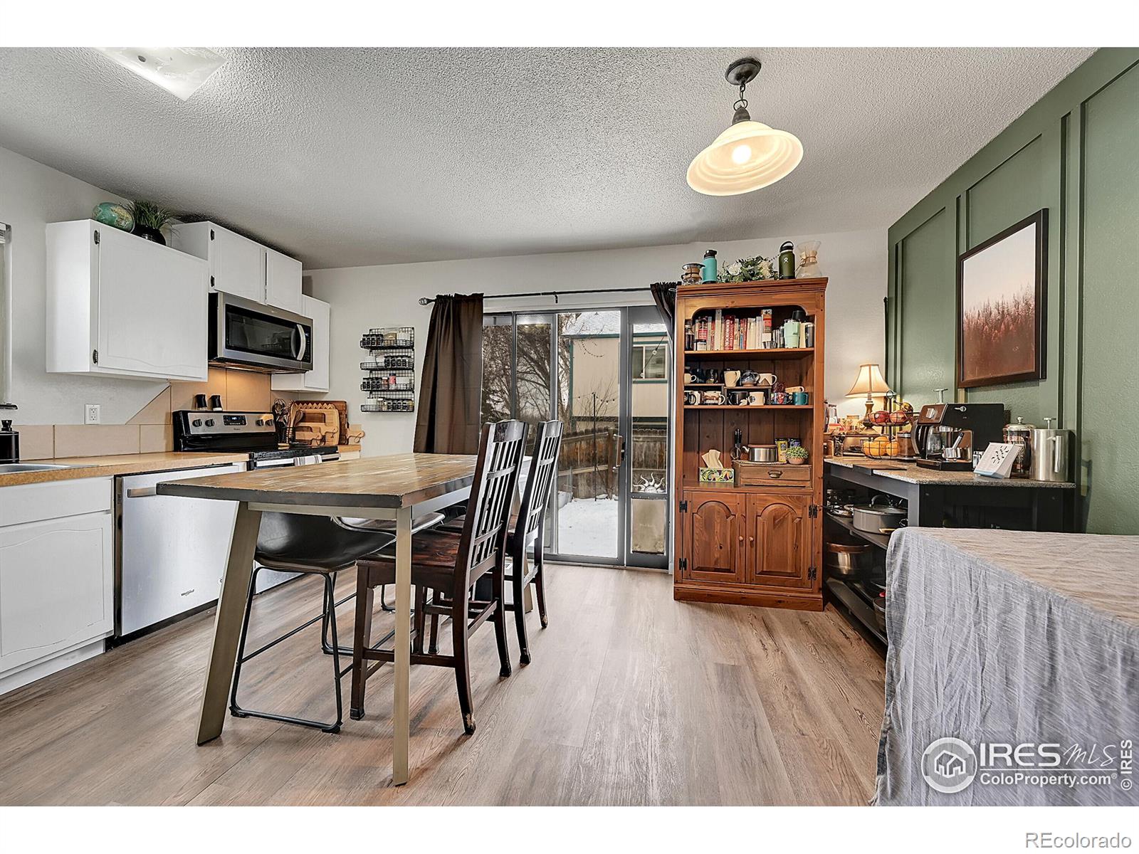 MLS Image #11 for 911  44th ave ct,greeley, Colorado