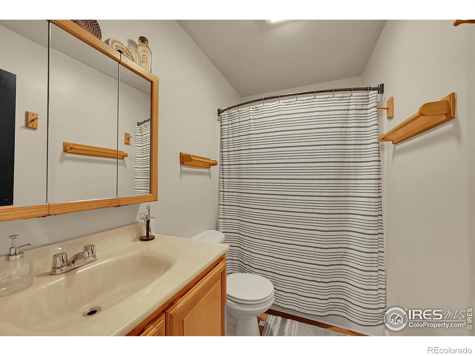 MLS Image #21 for 911  44th ave ct,greeley, Colorado