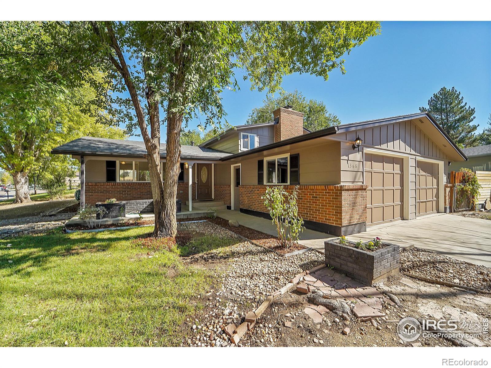 MLS Image #2 for 1368  torreys peak drive,longmont, Colorado