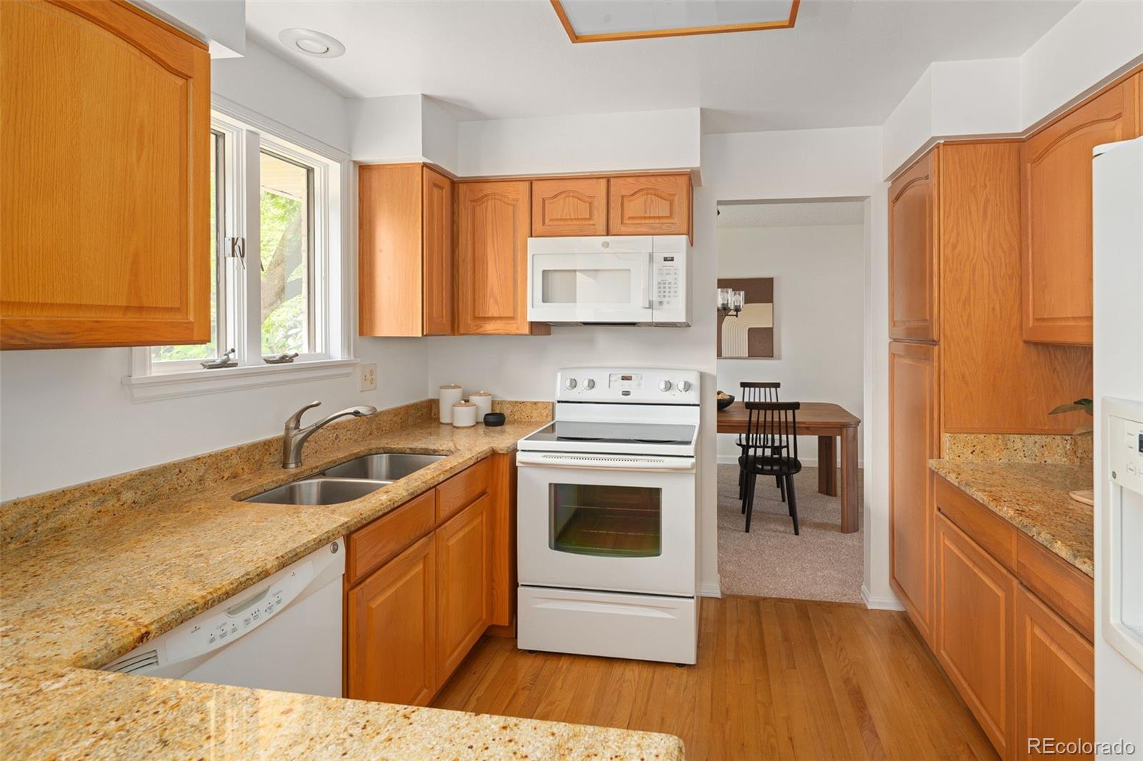 MLS Image #15 for 6463 s vance street,littleton, Colorado