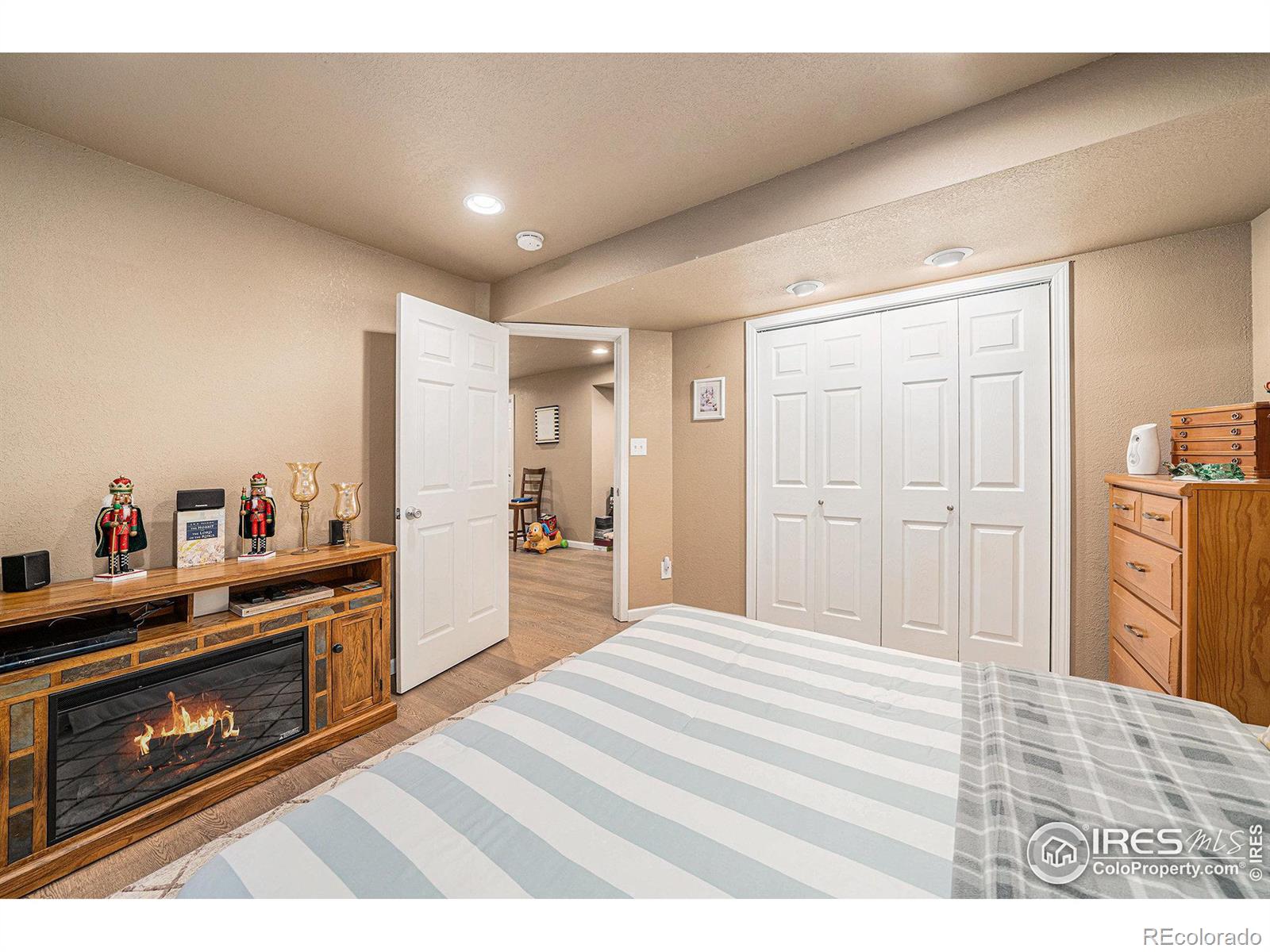 MLS Image #24 for 2120  timber creek drive,fort collins, Colorado