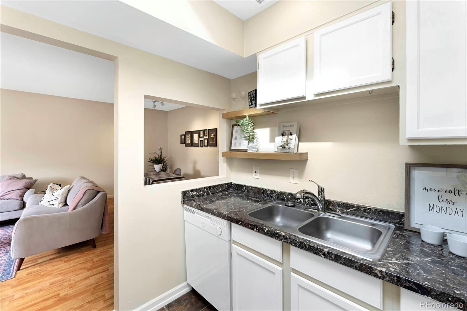 MLS Image #29 for 3050 w 32nd avenue,denver, Colorado