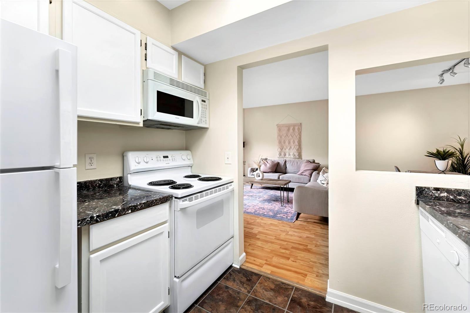 MLS Image #30 for 3050 w 32nd avenue,denver, Colorado