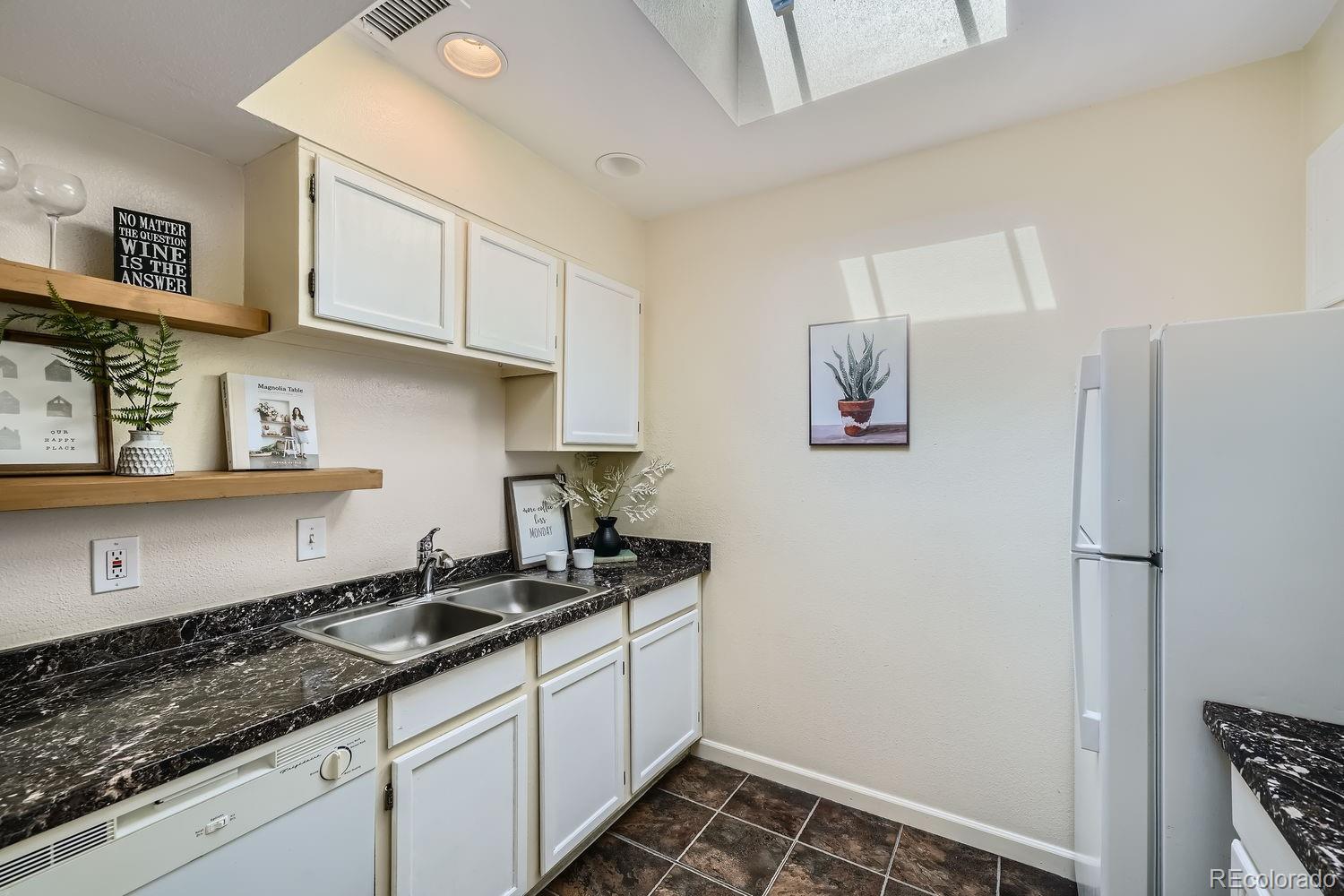 MLS Image #7 for 3050 w 32nd avenue,denver, Colorado