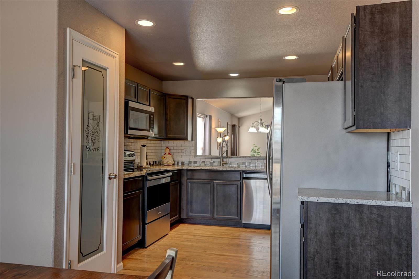 MLS Image #7 for 6514  harvey lane,colorado springs, Colorado