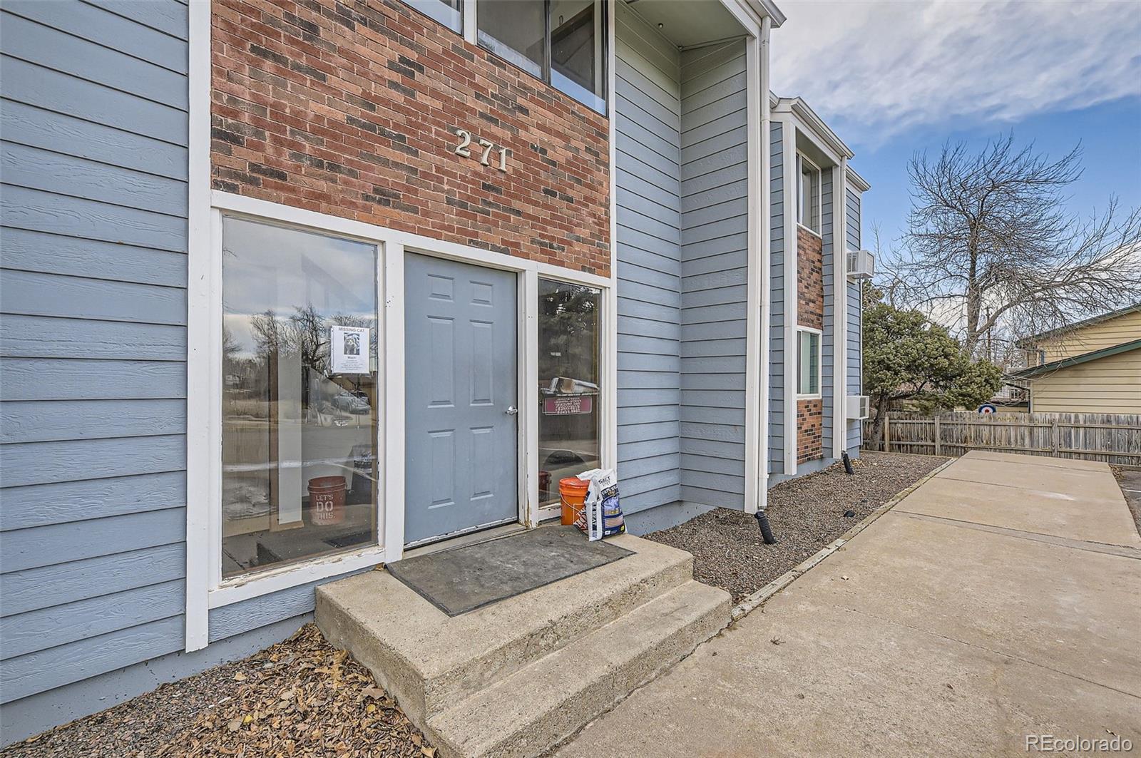 MLS Image #27 for 271 s zinnia way,denver, Colorado