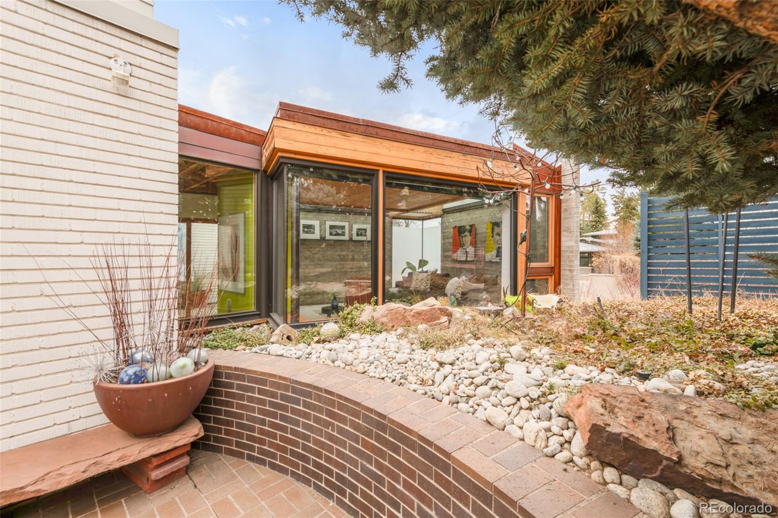 MLS Image #3 for 701 s milwaukee street,denver, Colorado