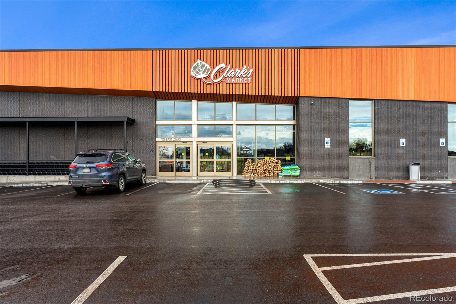 MLS Image #10 for 431  poplar street,denver, Colorado