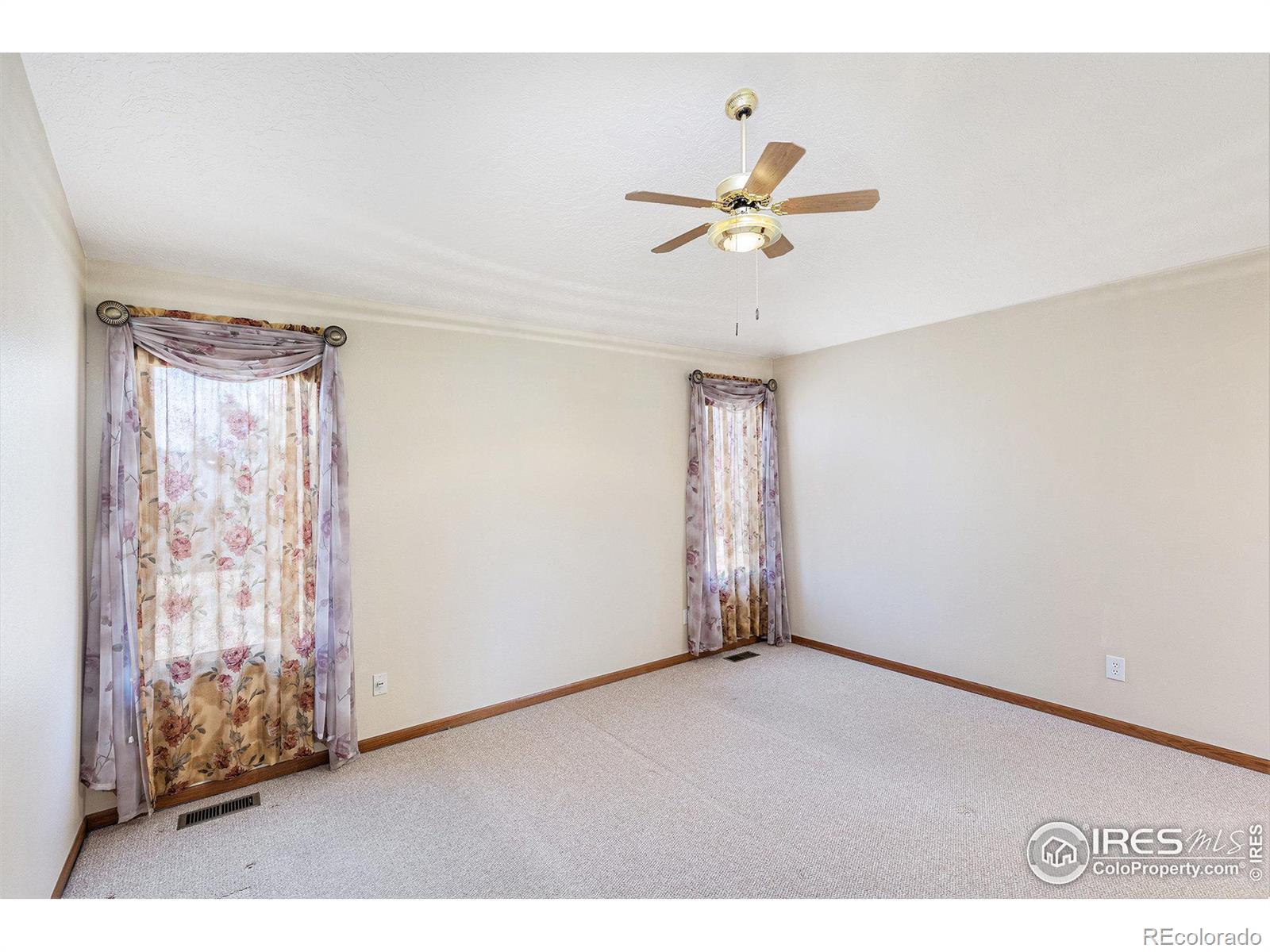 MLS Image #10 for 1903  44th ave ct,greeley, Colorado