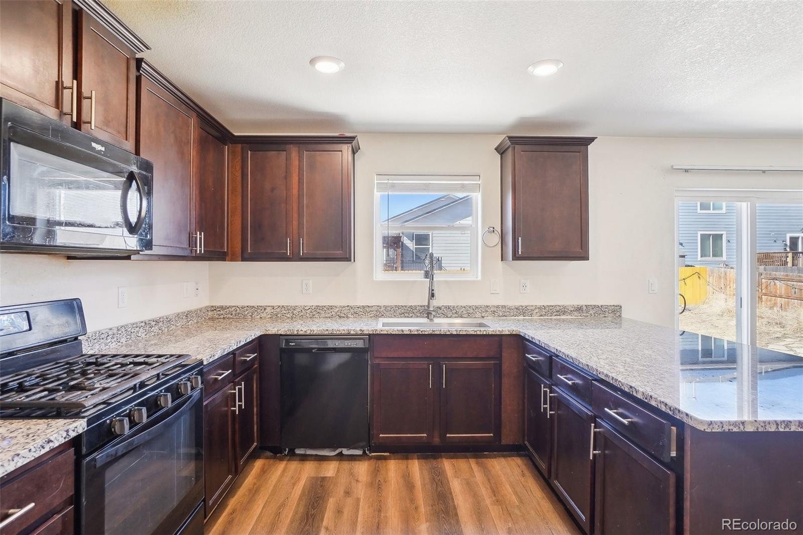 MLS Image #14 for 2015  wildwood street,lochbuie, Colorado