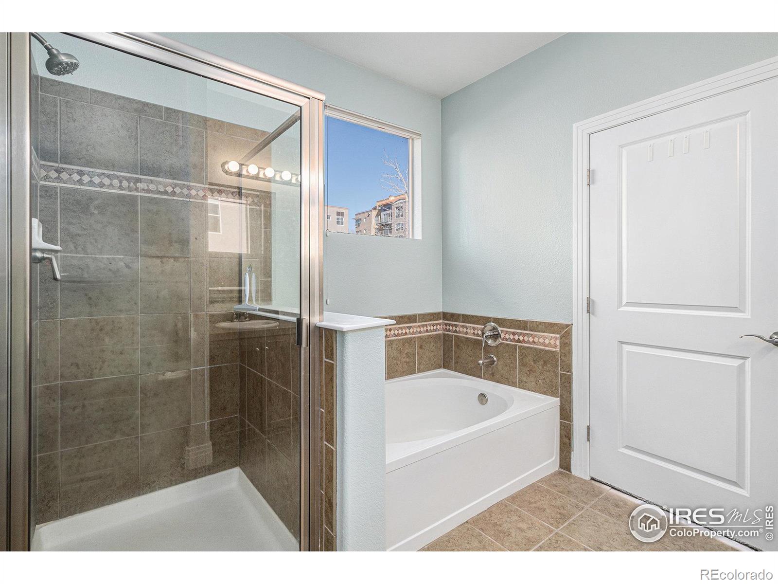 MLS Image #13 for 9039 e panorama circle,englewood, Colorado