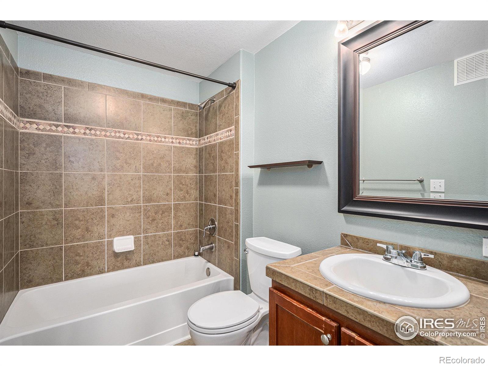 MLS Image #16 for 9039 e panorama circle,englewood, Colorado