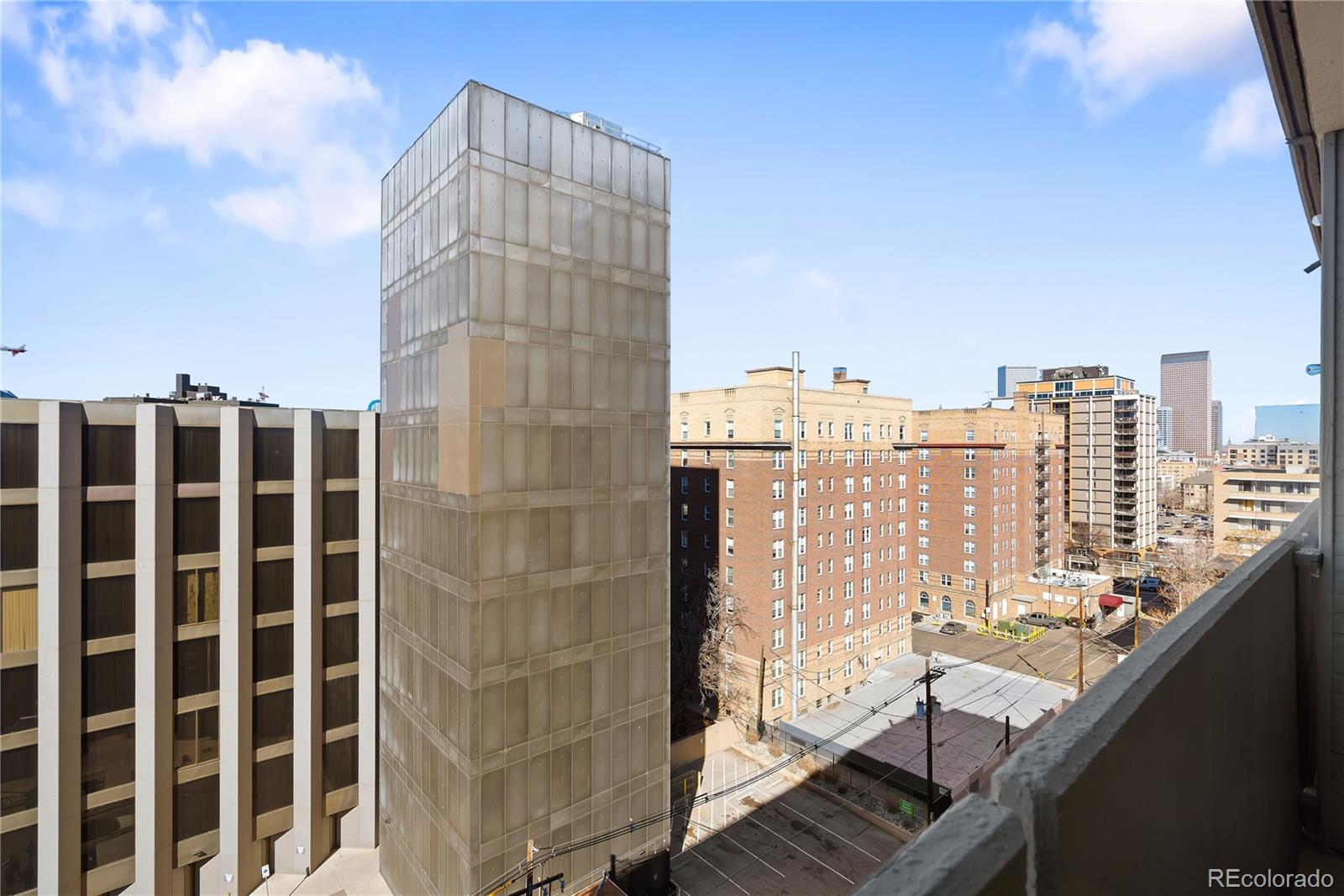 MLS Image #31 for 909 n logan street,denver, Colorado