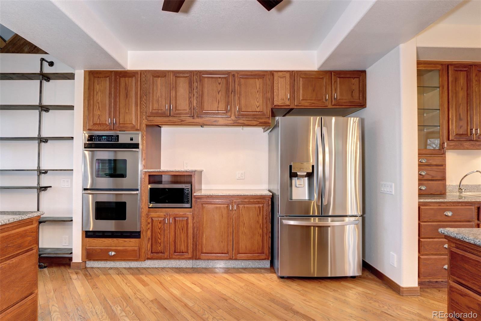 MLS Image #12 for 925 n emerson street,denver, Colorado