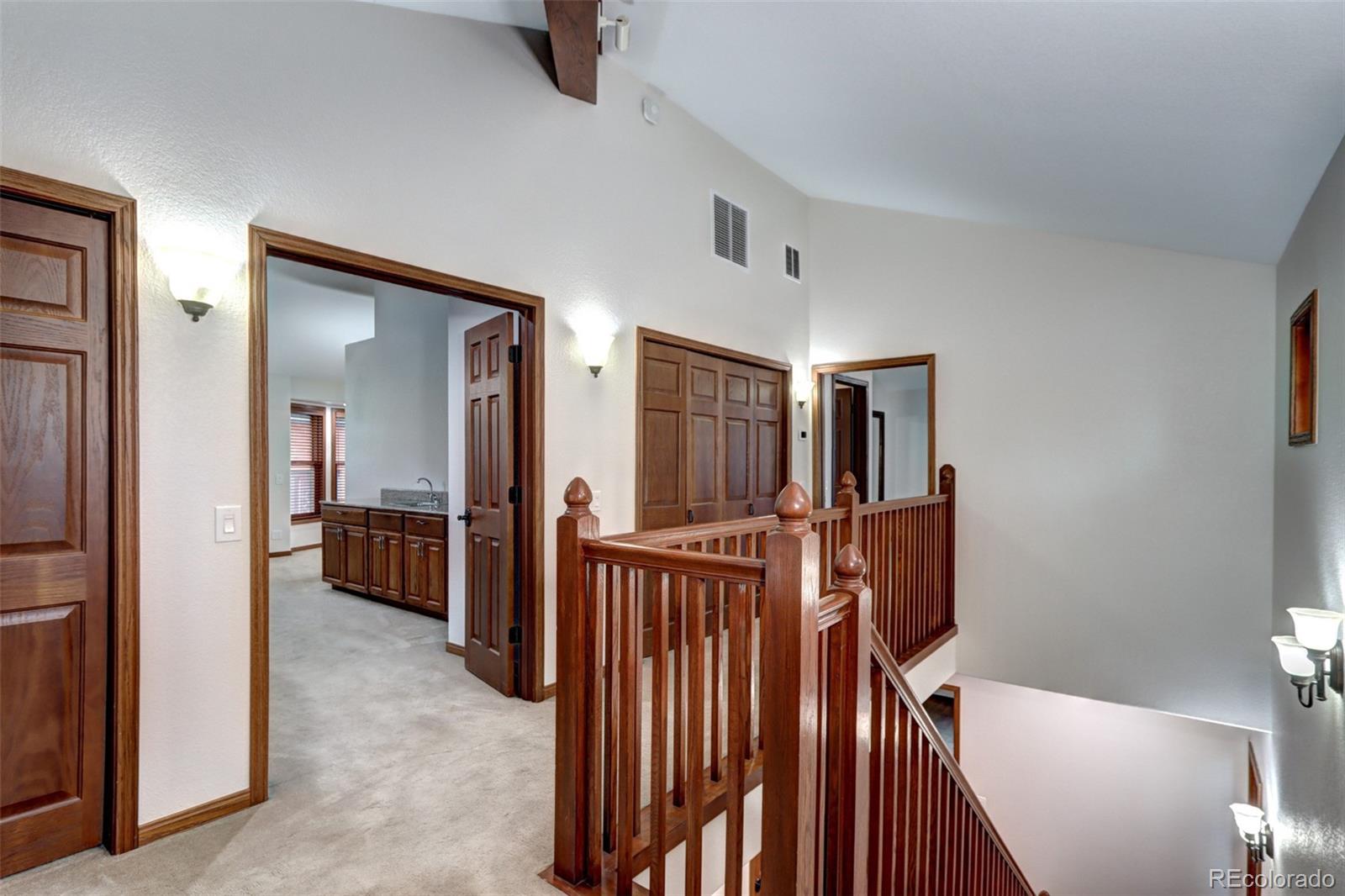 MLS Image #16 for 925 n emerson street,denver, Colorado