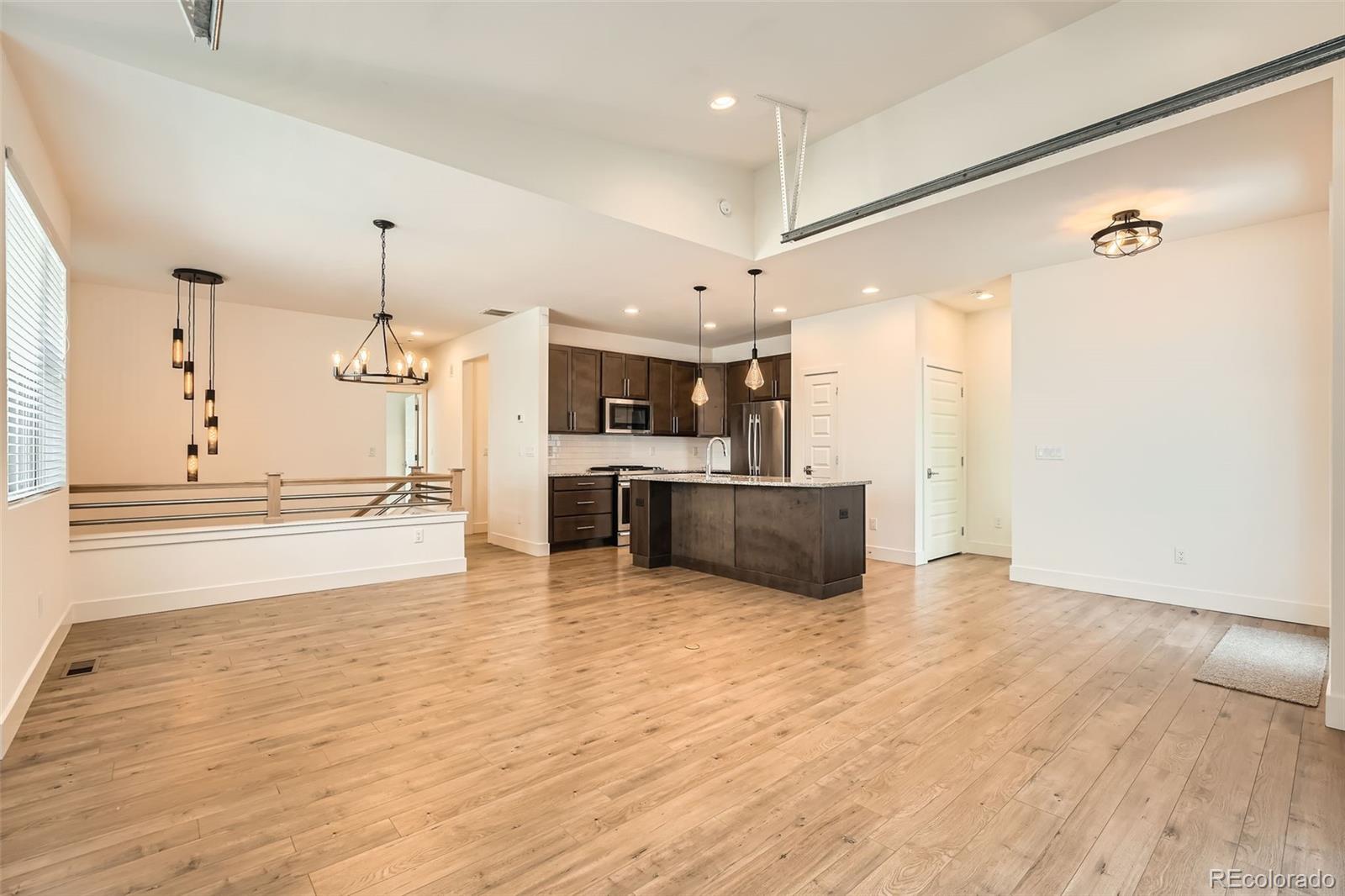 MLS Image #7 for 12441 w virginia avenue,lakewood, Colorado